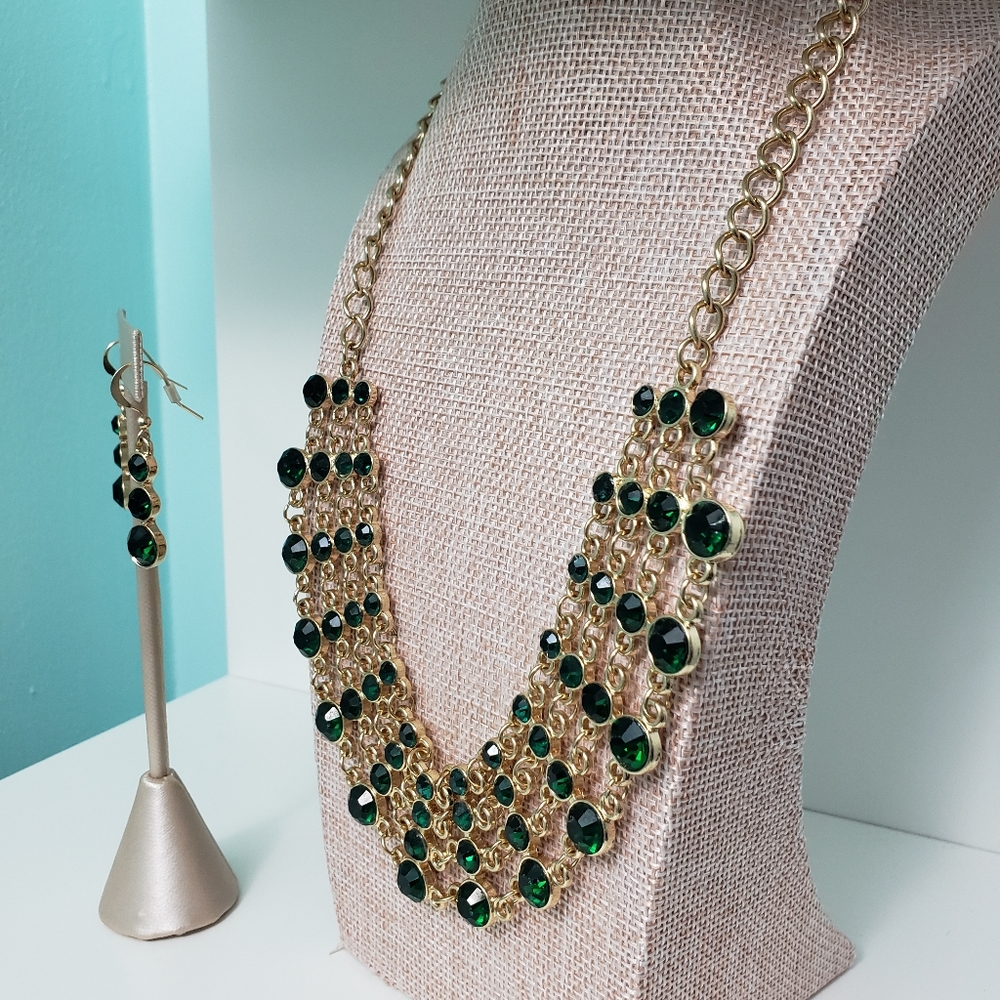 Necklace and Earring Set